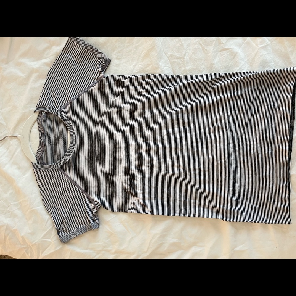 lululemon Swiftly SS BLK/WHT